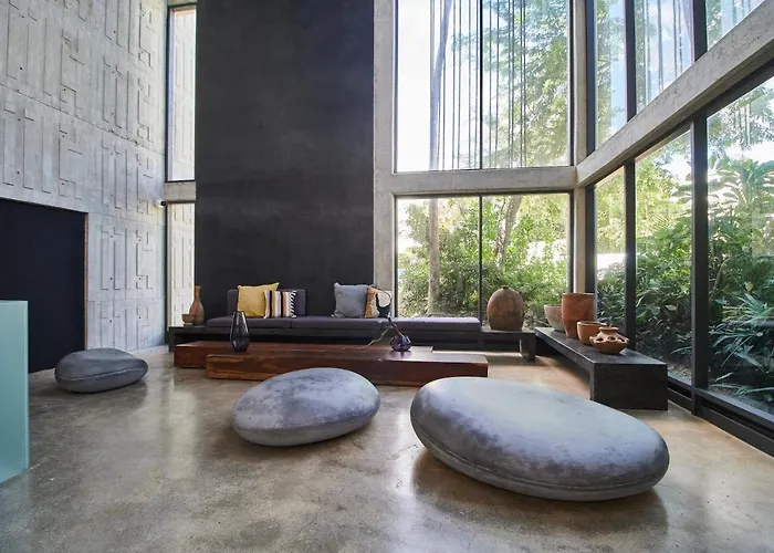 Bond - Centric & Private Plunge Pool & Club Access Appartement