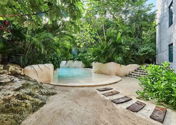 Bond - Centric & Private Plunge Pool & Club Access Appartement